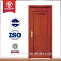 Interior do apartamento Porta Classic Wooden Doors Design